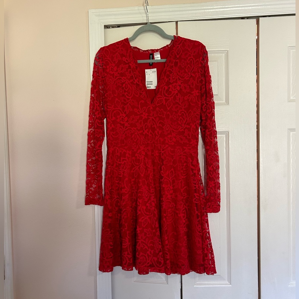 H&M red lace dress